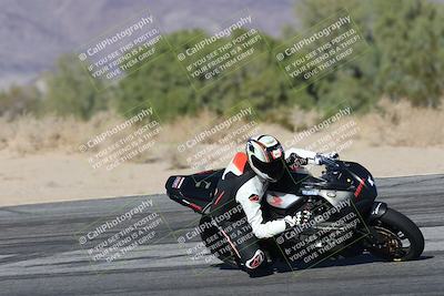 media/Dec-01-2025-Moto Forza (Mon) [[2daa91e15f]]/2-Intermediate Group/Session 4 Turn 9/